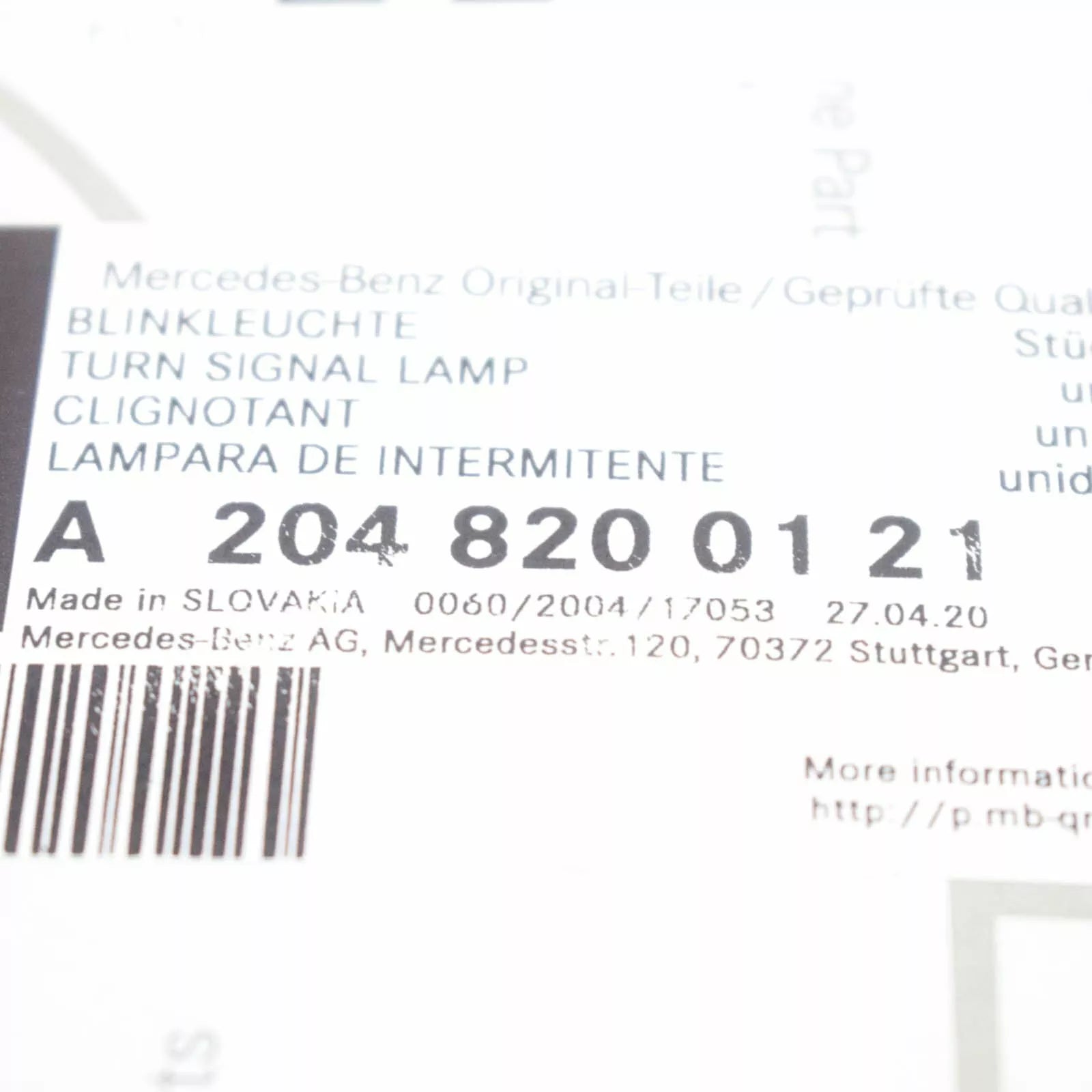 NEW MERCEDES-BENZ C-CLASS W204 FRONT BUMPER LEFT MARKER LIGHT A2048200121