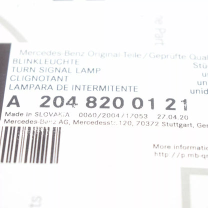 NEW MERCEDES-BENZ C-CLASS W204 FRONT BUMPER LEFT MARKER LIGHT A2048200121