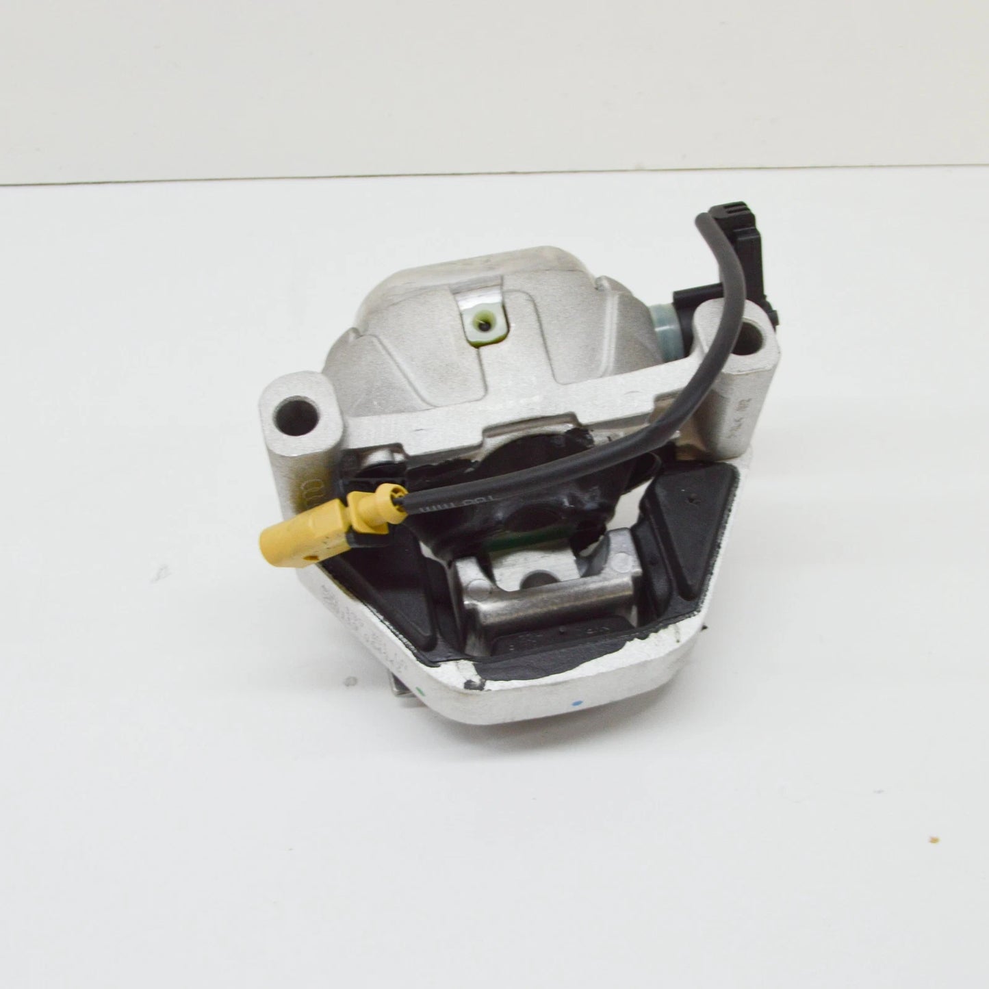 NEW AUDI A8 D4 ELECTRIC RIGHT SIDE ENGINE HYDRO-MOUNT 4G0199381LD ORIGINAL