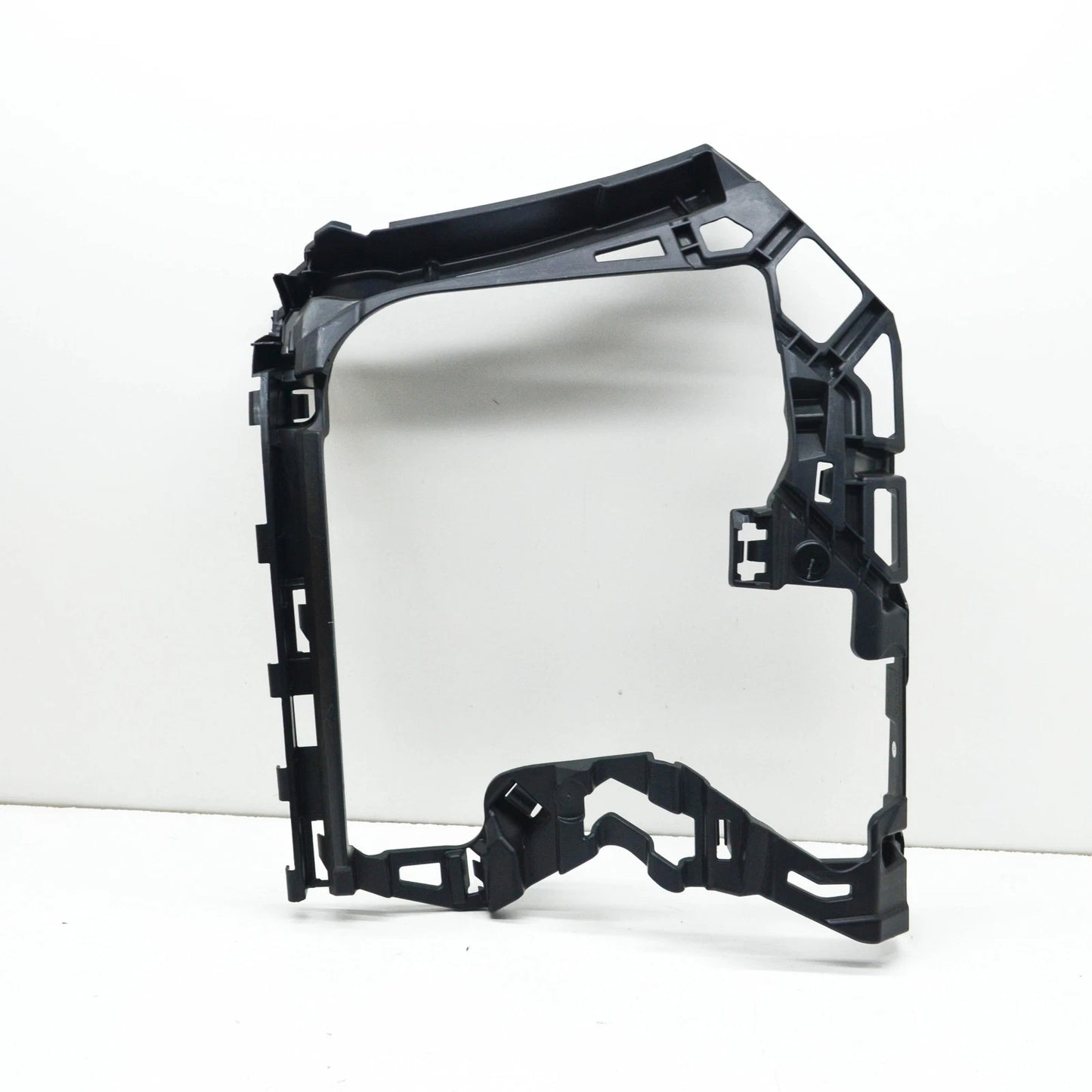 NEW VOLKSWAGEN GOLF MK7 5G FRONT RIGHT BUMPER BRACKET 5GE807724B