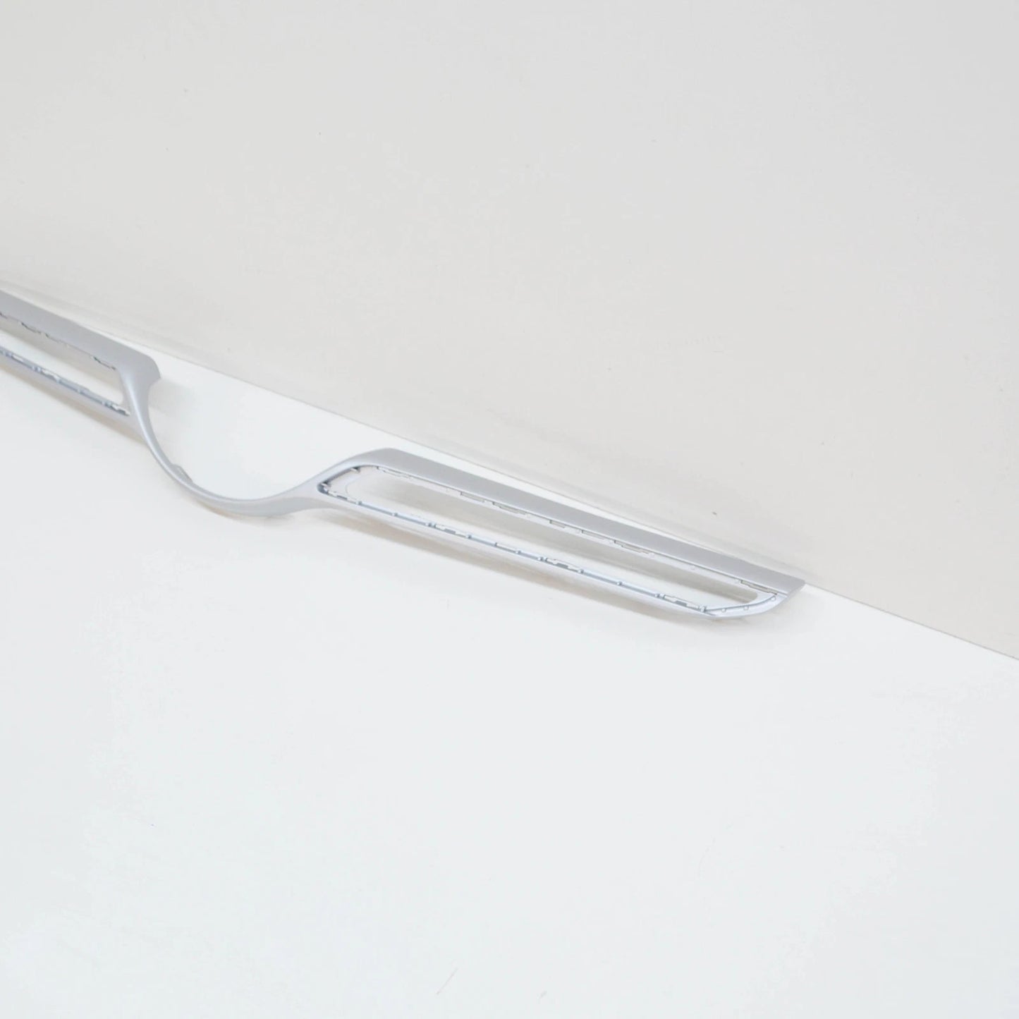 NEW MERCEDES-BENZ GLE W167 RADIATOR GRILLE LOWER TRIM A1678880200 ORIGINAL