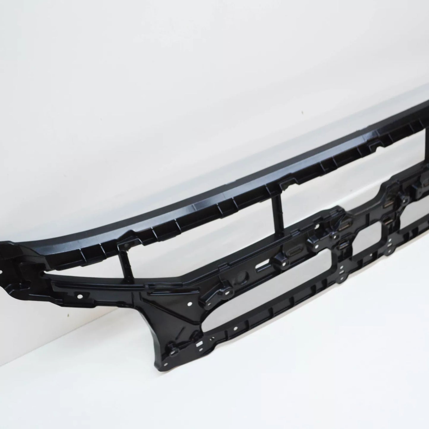 NEW AUDI E-TRON SPORTBACK GEA FRONT BUMPER CENTER GRILL 4KE807683A9B9