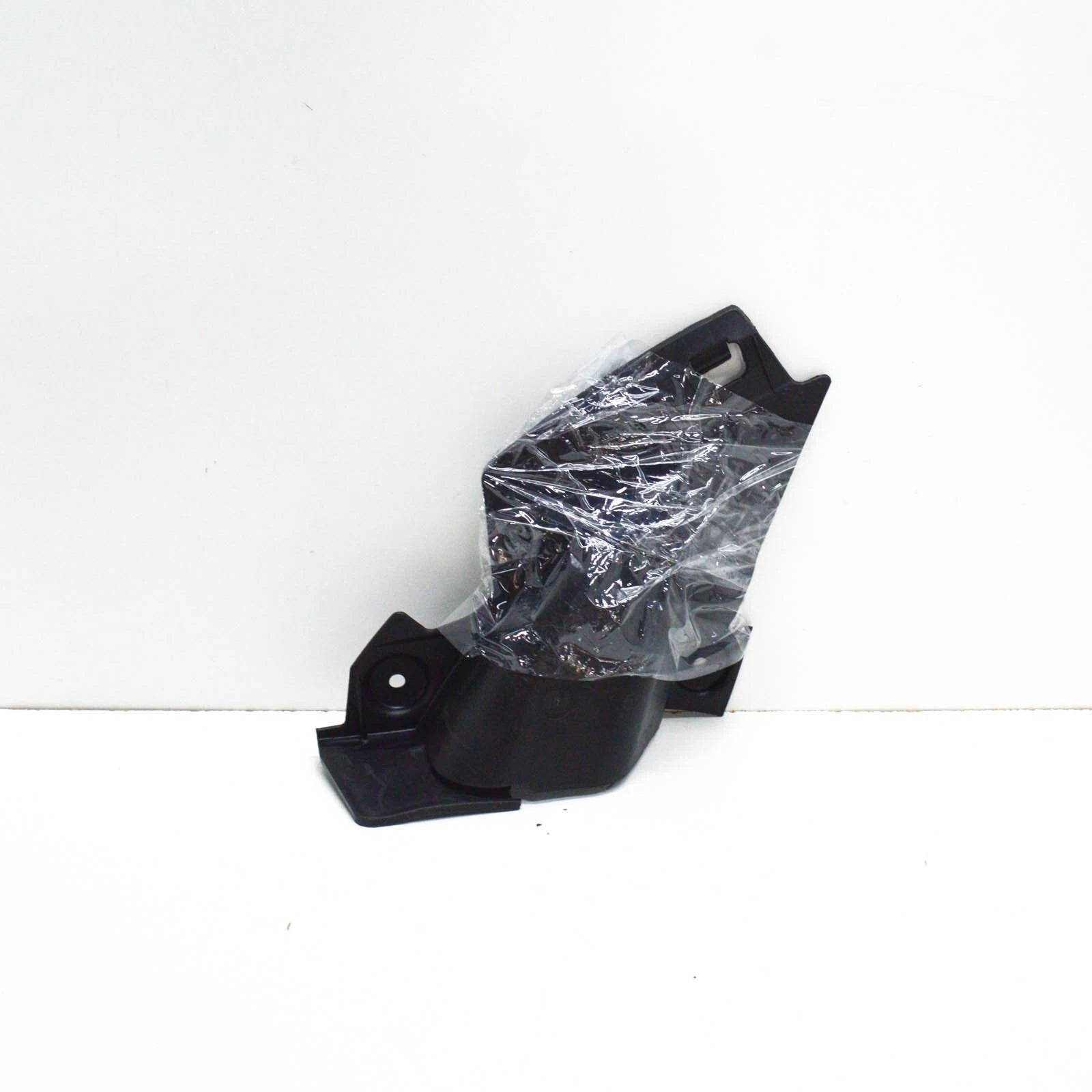 NEW BMW X4 F26 FRONT RIGHT FENDER LINER PRESSURE LIP 51627354678 7354678