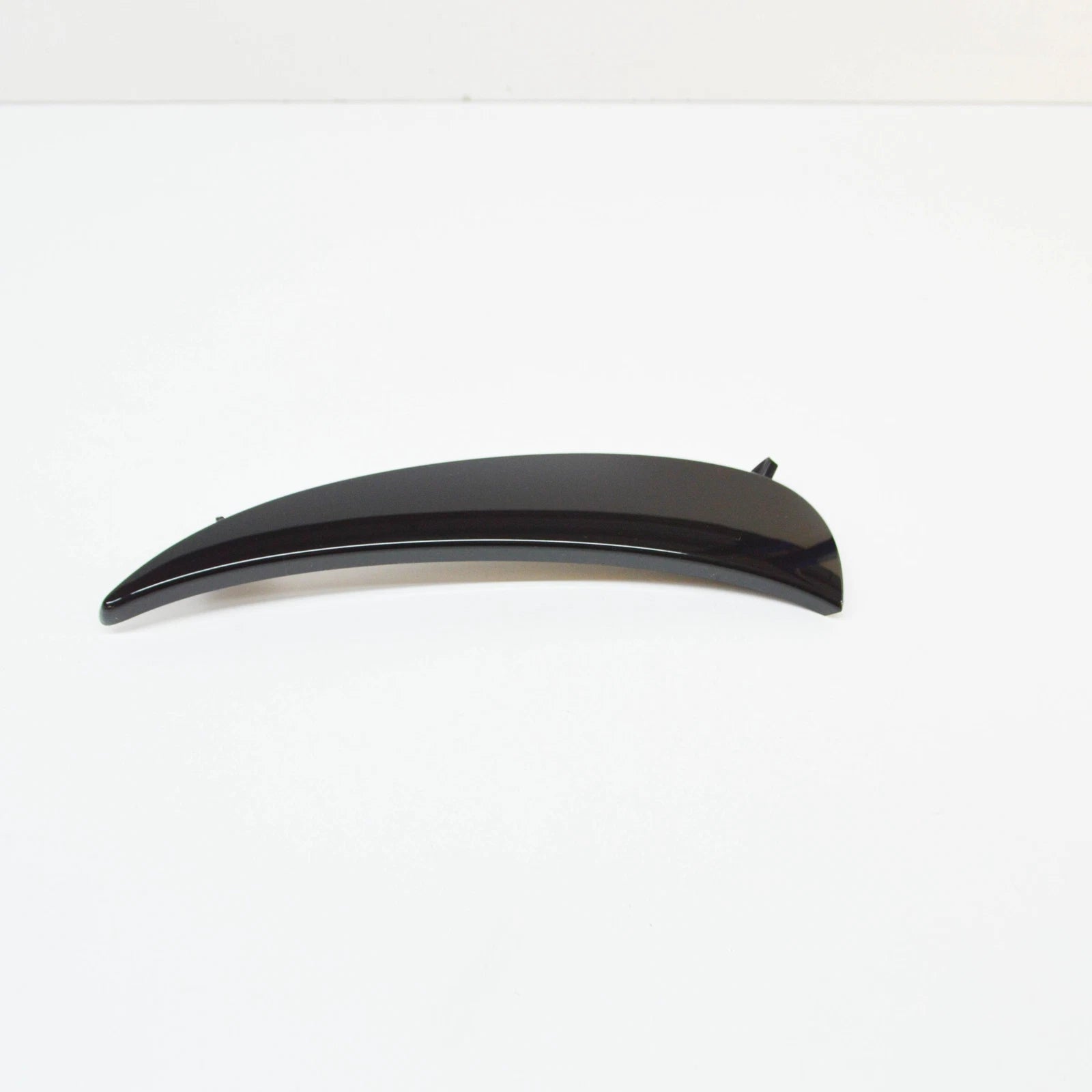 NEW MERCEDES-BENZ E C238 FRONT BUMPER LEFT TRIM STRIP A2138856306 ORIGINAL
