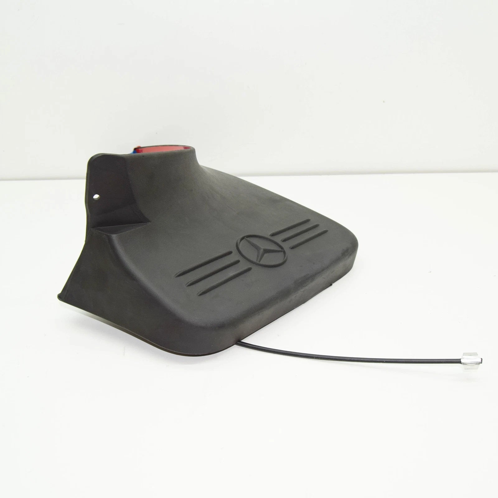 NEW MERCEDES-BENZ ML W163 REAR RIGHT MUDGUARD FLAP A1638900278 ORIGINAL