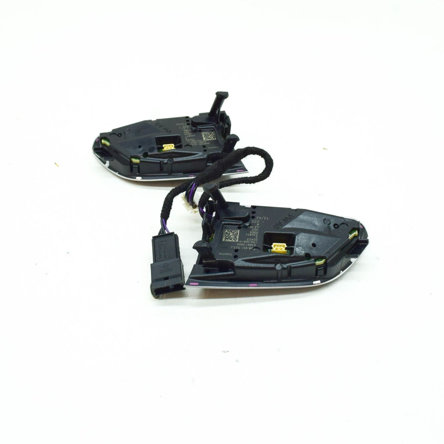 NEW AUDI Q7 4M STEERING WHEEL BUTTONS 4M8951523J ORIGINAL