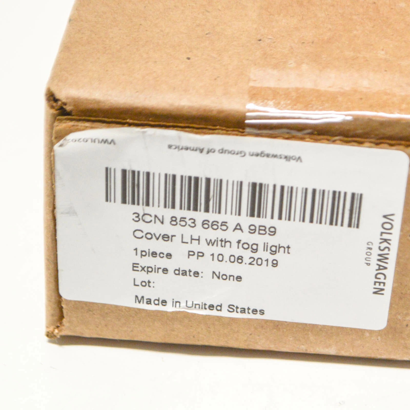 NEW VOLKSWAGEN ATLAS FRONT LEFT R LINE GRILLE COVER 3CN853665A9B9 ORIGINAL