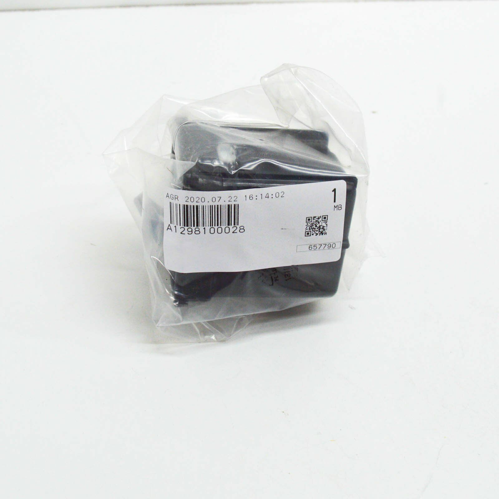 NEW MERCEDES-BENZ SL R129 ASHTRAY INSERT A1298100028 ORIGINAL