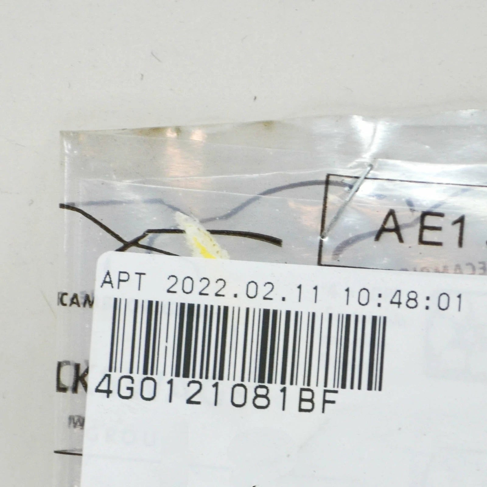 NEW AUDI A7 SPORTBACK 4G FRONT CENTER ENGINE COOLANT PIPE 4G0121081BF