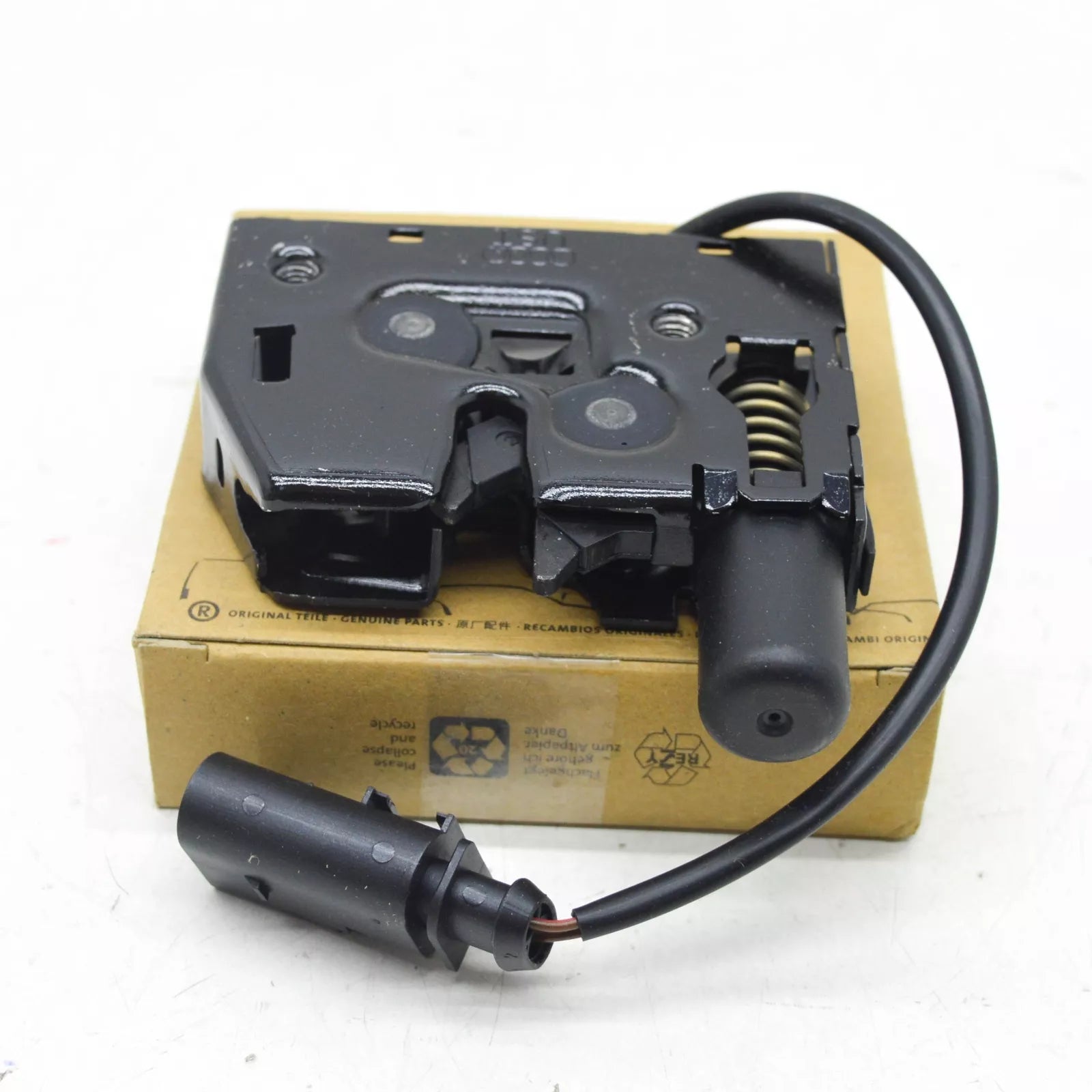 NEW AUDI A6 C7 FRONT BONNET HOOD LOCK MECHANISM 4G0823509D 2016