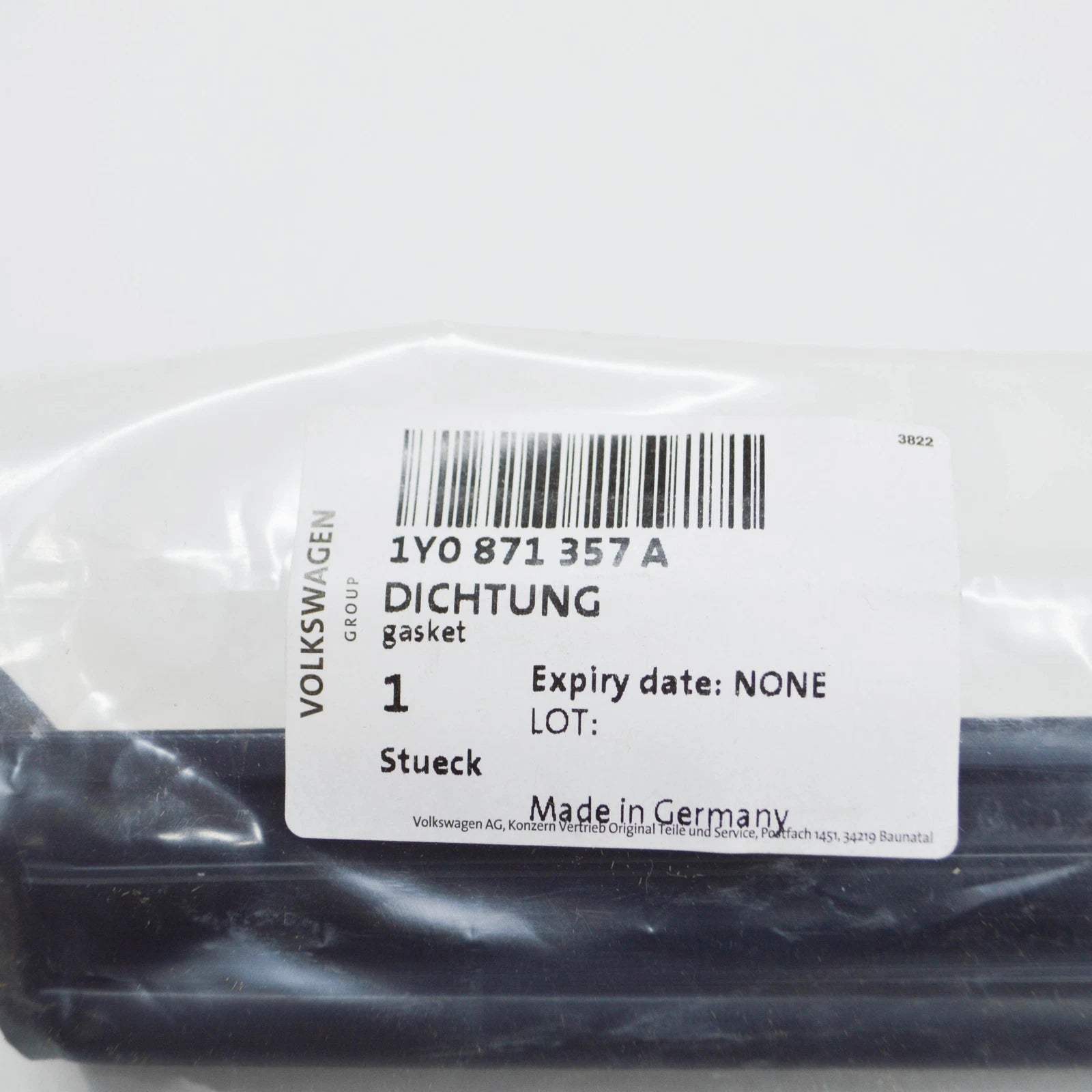 NEW VW BEETLE CONVERTIBLE 1Y TOP FRAME FRONT LEFT SEAL 1Y0871357A ORIGINAL