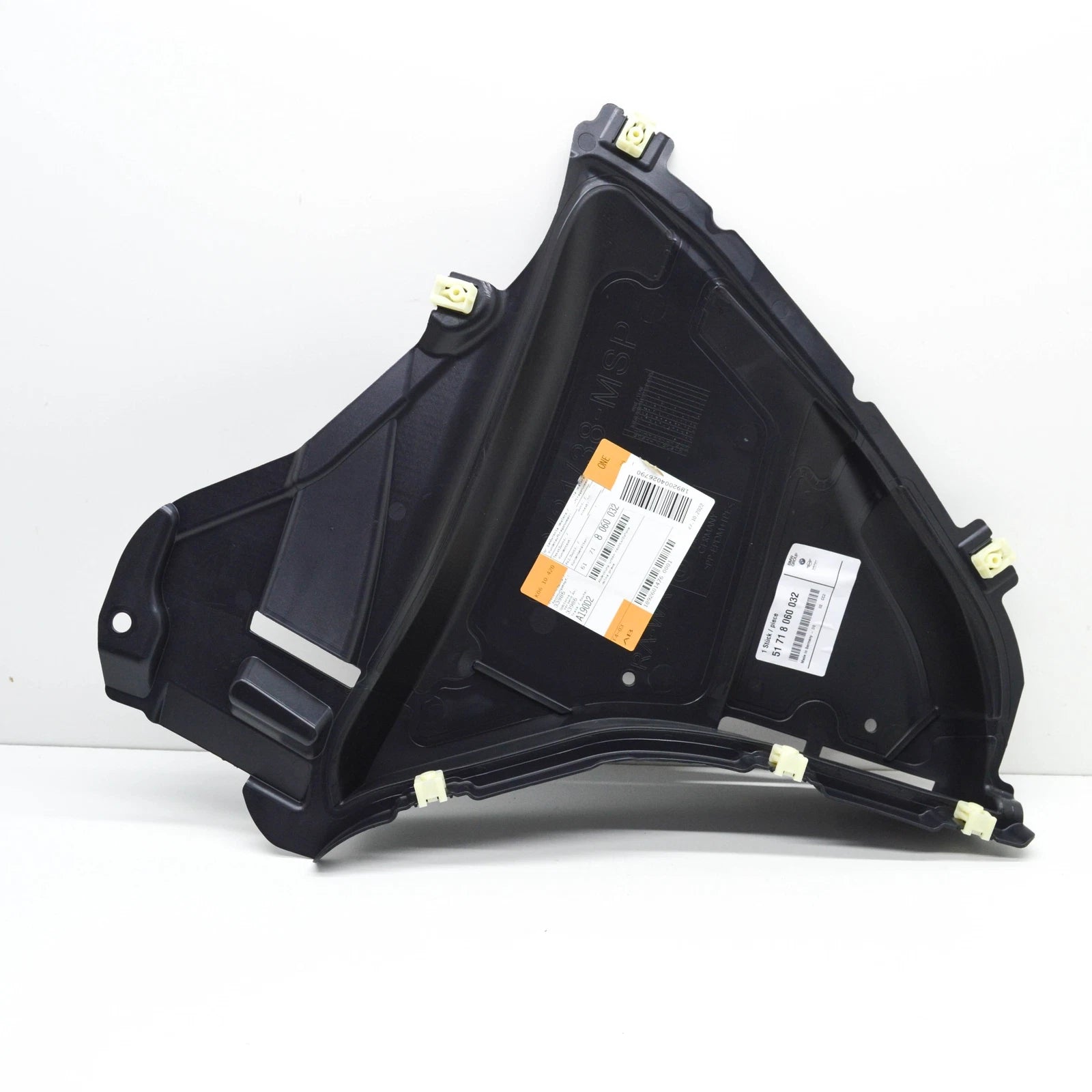 NEW BMW 5 G30 FRONT RIGHT WHEEL ARCH BOTTOM FRONT COVER 51718060032 ORIGINAL