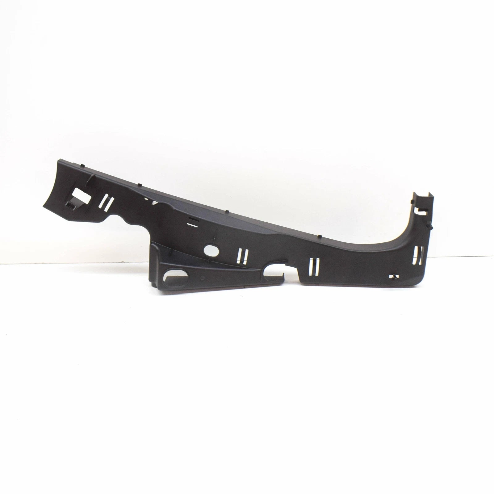 NEW MERCEDES-BENZ AMG GT C190 RIGHT LOWER PART CABLE DUCT A1908210289 ORIGINAL