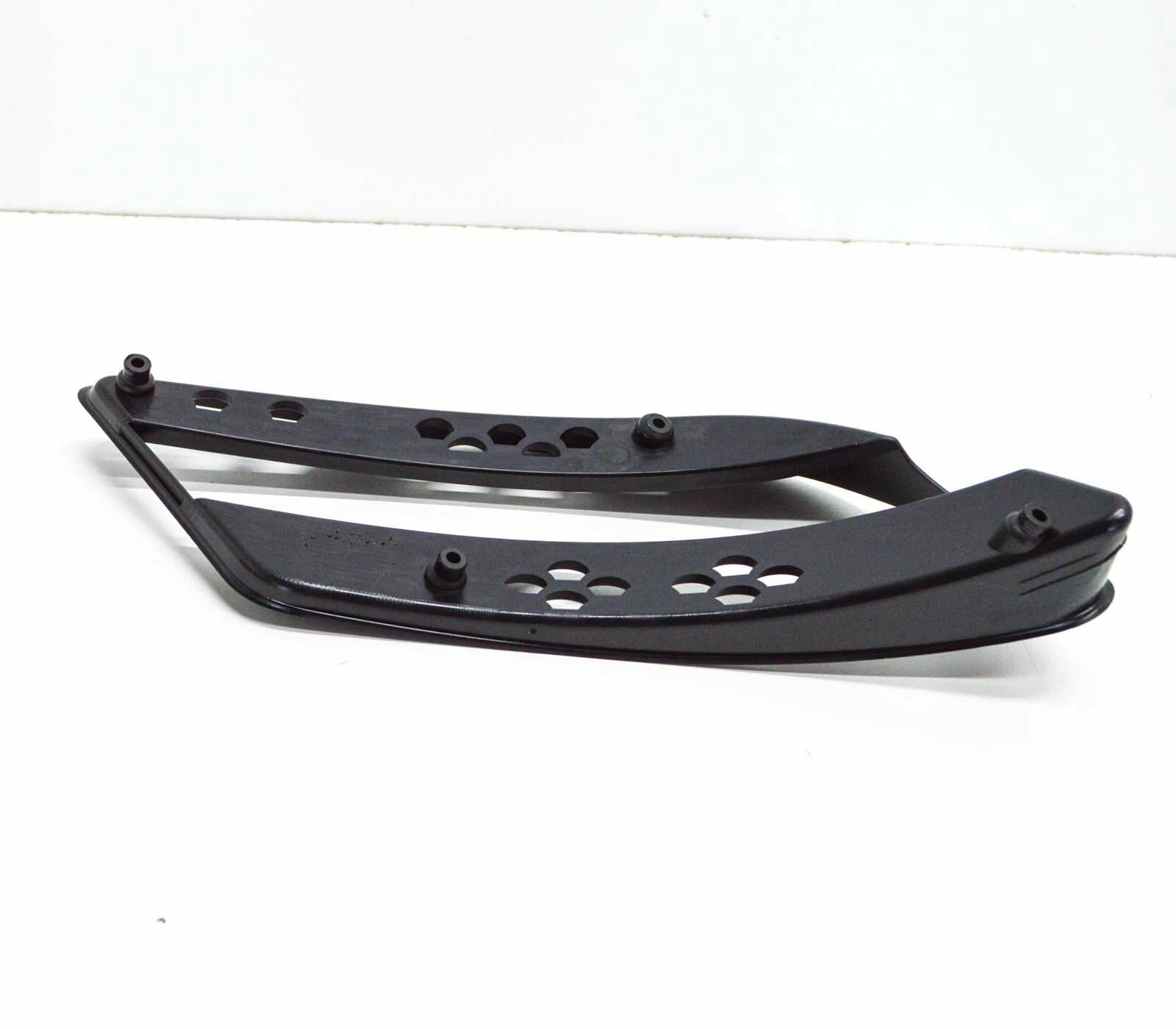 NEW MERCEDES-BENZ C W204 FRONT BUMPER RIGHT GRILLE A2048850753