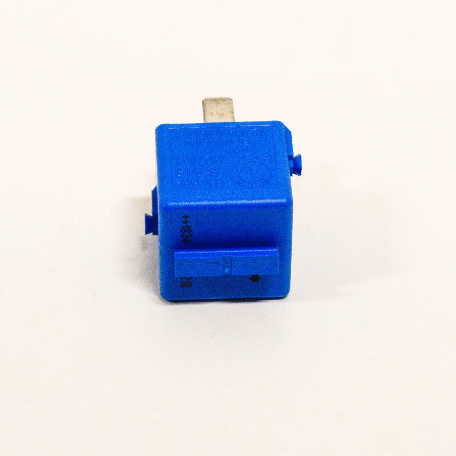 NEW BMW 5 E60 MAKE CONTACT BLUE SKY RELAY 6915327 61366915327 ORIGINAL