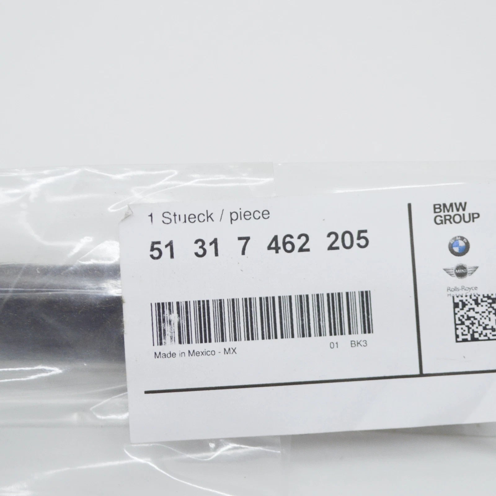 NEW BMW X5 F15, F85 WINDSHIELD LEFT VERTICAL TRIM 51317462205 7462205 ORIGINAL