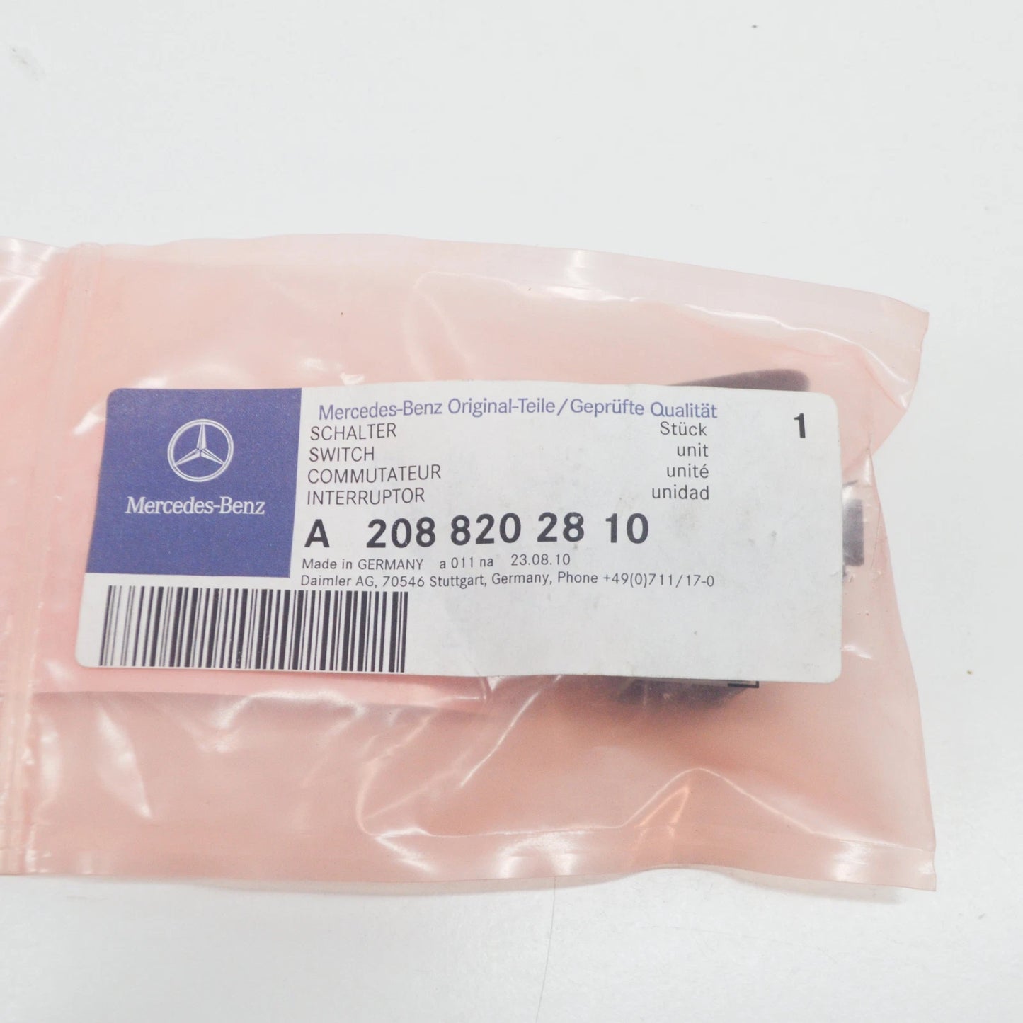 NEW MB CLK CONVERTIBLE A208 ROOF OPEN SWITCH BUTTON A2088202810 2000 ORIGINAL