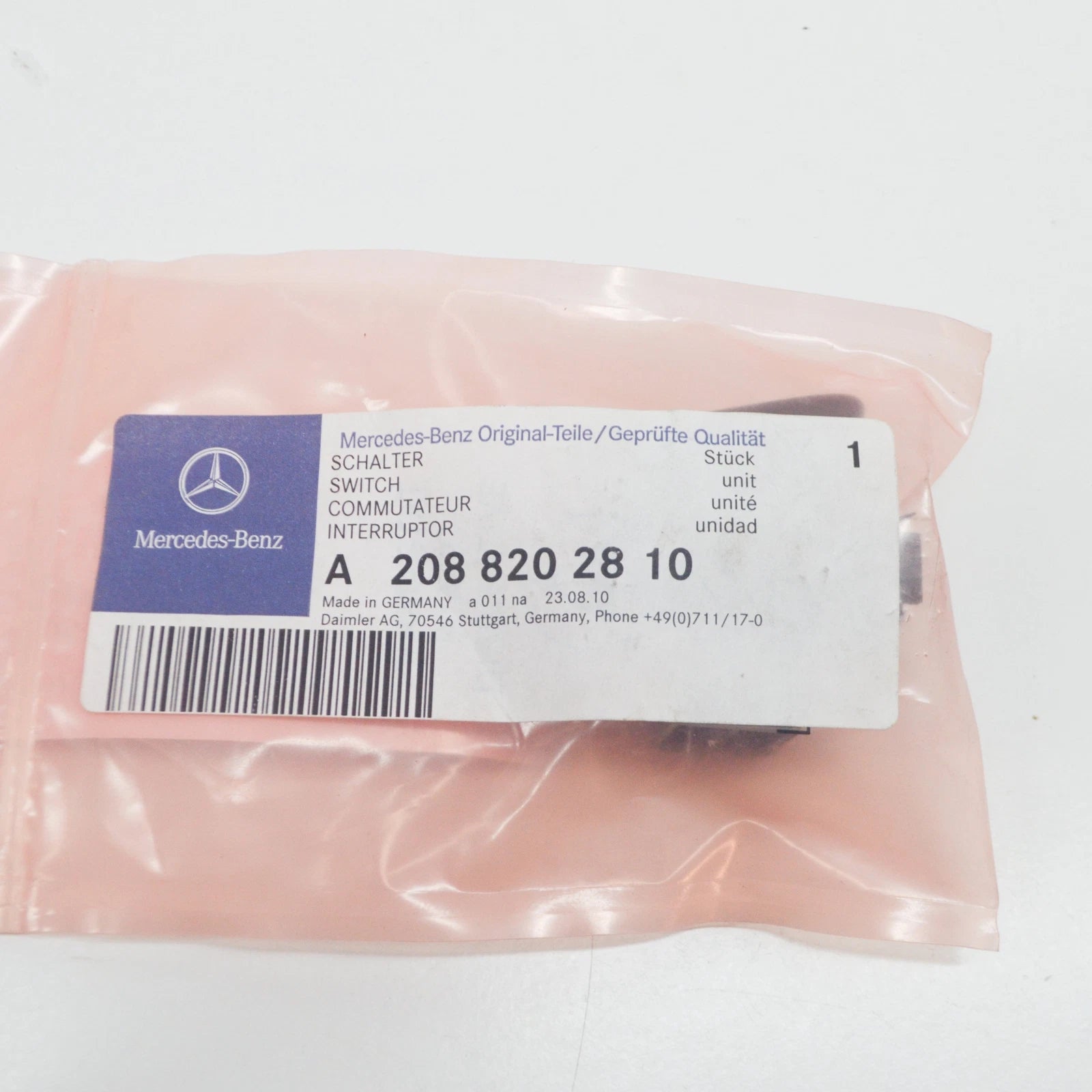 NEW MB CLK CONVERTIBLE A208 ROOF OPEN SWITCH BUTTON A2088202810 2000 ORIGINAL