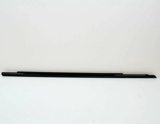 NEW BMW 3 G20 FRONT RIGHT DOOR WINDOW OUTER STRIP 7465150 51337465150 ORIGINAL