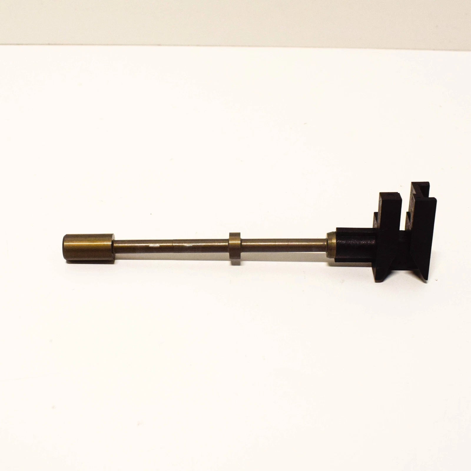 NEW BMW 3 E90 GEAR SELECTOR VALVE 24337617803 7617803 ORIGINAL