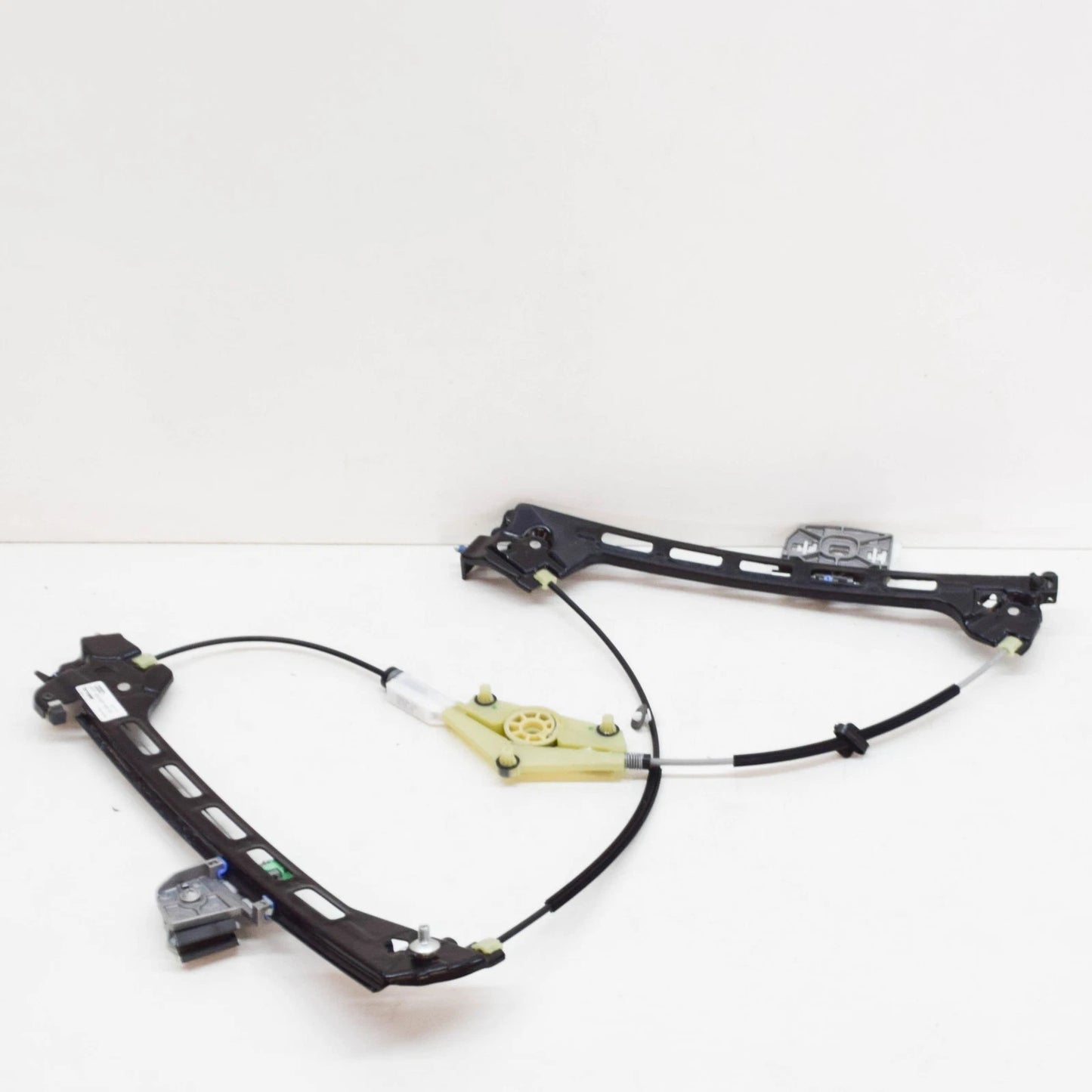 NEW AUDI R8 42 FRONT DOOR WINDOW GLASS LIFTER 420837461B ORIGINAL