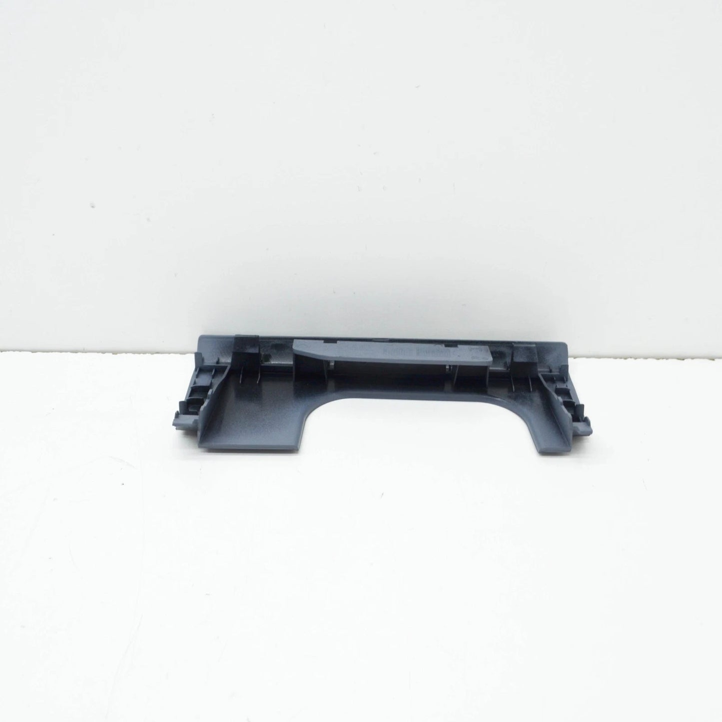 NEW AUDI A6 C7 REAR RIGHT JACK PAD COVER TRIM 4G0853870A