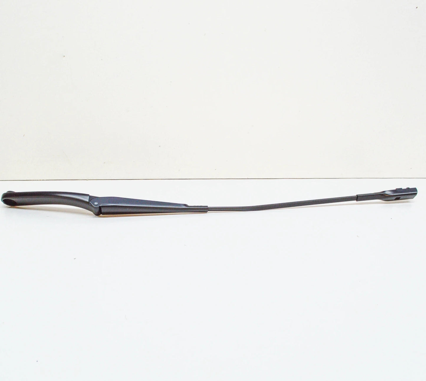 NEW AUDI A4 B8 FRONT WINDSHIELD RIGHT AERO WIPER ARM LHD 8K1955408A1P9