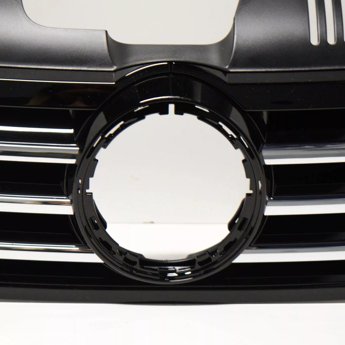 NEW VOLKSWAGEN CC FRONT BUMPER RADIATOR GRILLE 3C8853651AB ZLL ORIGINAL