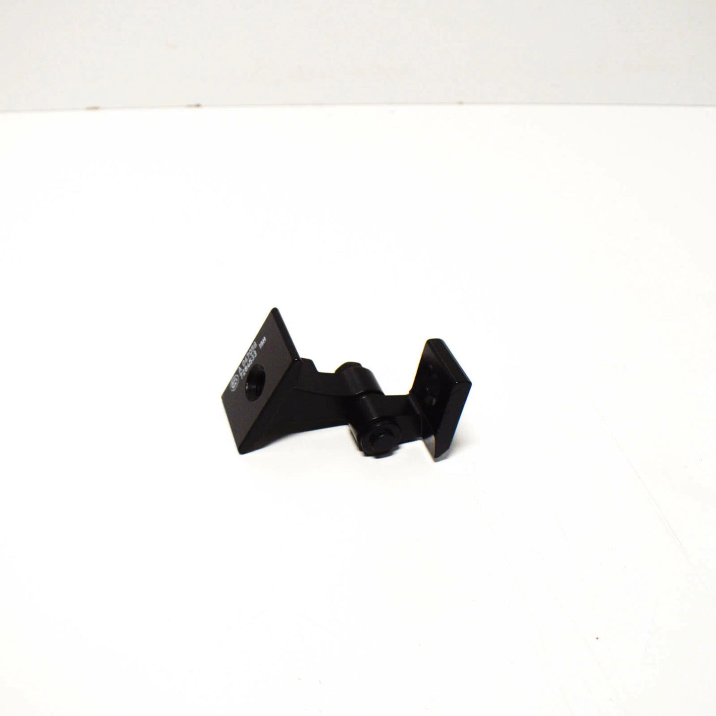 NEW BMW 1 F20 FRONT LEFT UPPER DOOR HINGE 41517284533 ORIGINAL