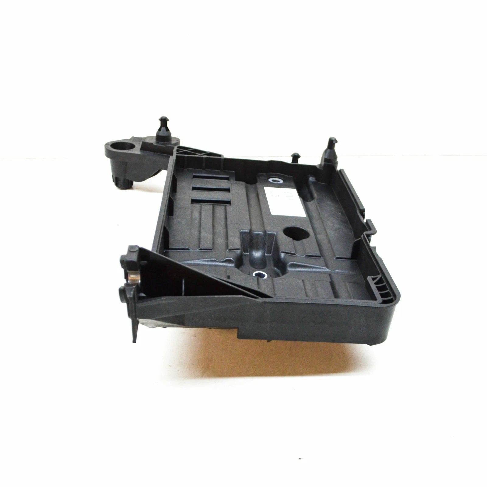 NEW VOLKSWAGEN PASSAT B8 3G BATTERY PAD 5Q0915331K 2015