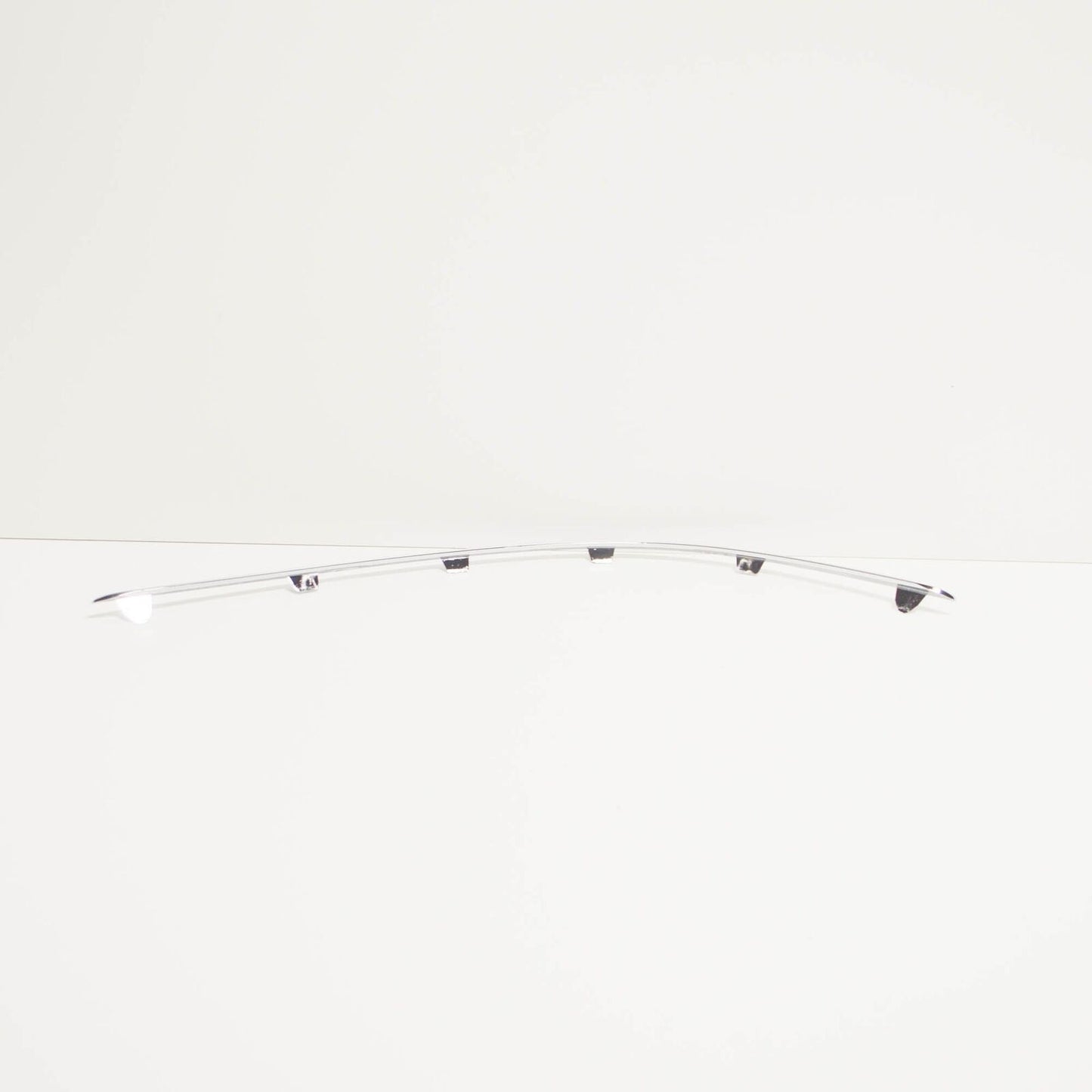 NEW MB C W204 FRONT BUMPER RIGHT CHROME MOULDING TRIM A2048853821 ORIGINAL