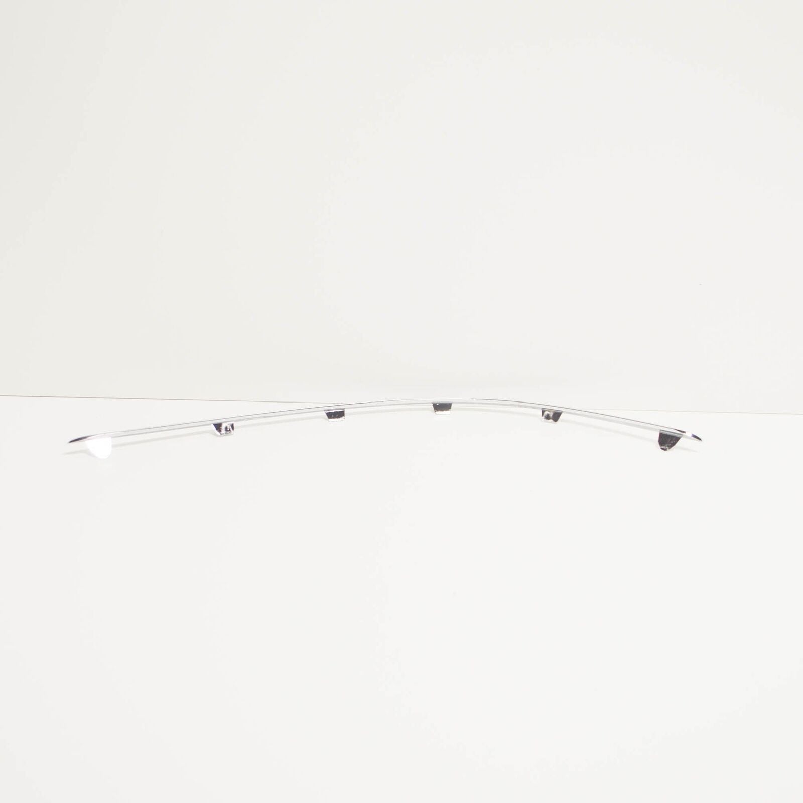 NEW MB C W204 FRONT BUMPER RIGHT CHROME MOULDING TRIM A2048853821 ORIGINAL