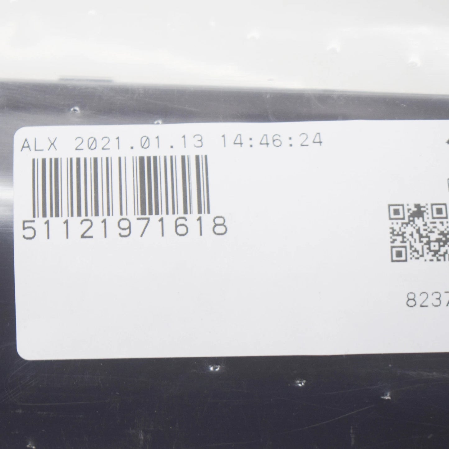 NEW BMW 3 E30 REAR BUMPER RIGHT IMPACT STRIP 51121971618 ORIGINAL