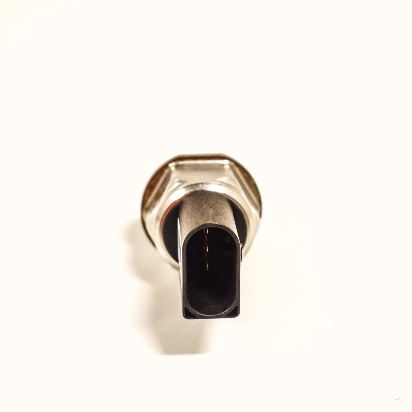 NEW AUDI Q7 4L FUEL RAIL PRESSURE SENSOR 05A906051 2015