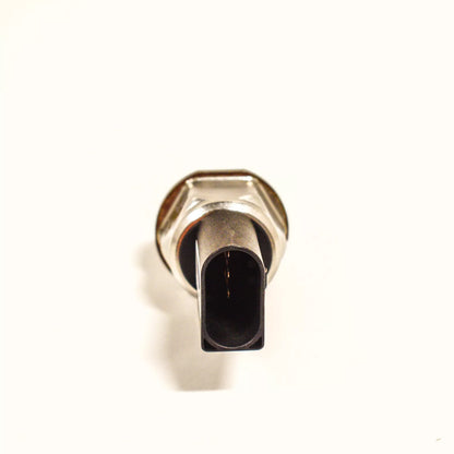 NEW AUDI Q7 4L FUEL RAIL PRESSURE SENSOR 05A906051 2015