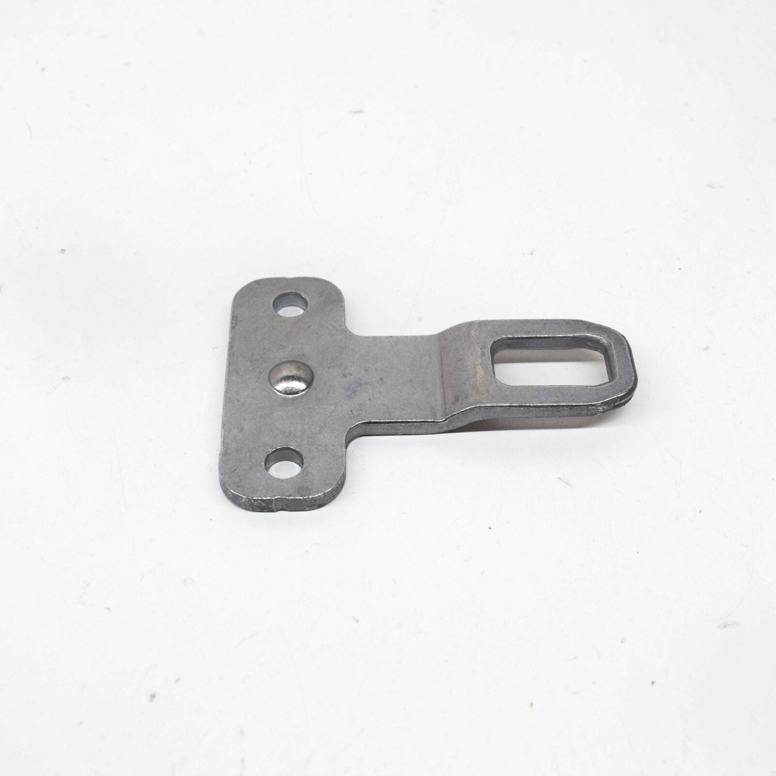 NEW MB SPRINTER W907 W910 LEFT LOWER DOOR LOCK SRIKER A9107430600 ORIGINAL