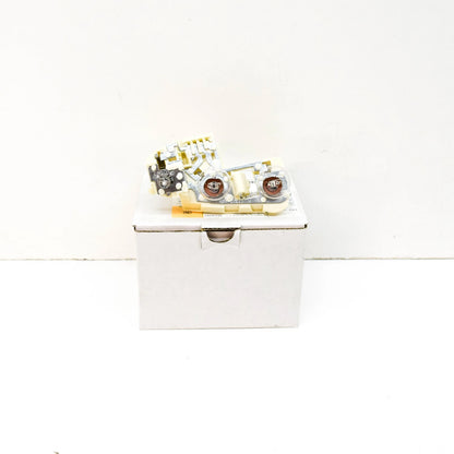 NEW BMW 3 E90 REAR RIGHT TAIL LIGHT LAMP SOCKET 63217183842 ORIGINAL