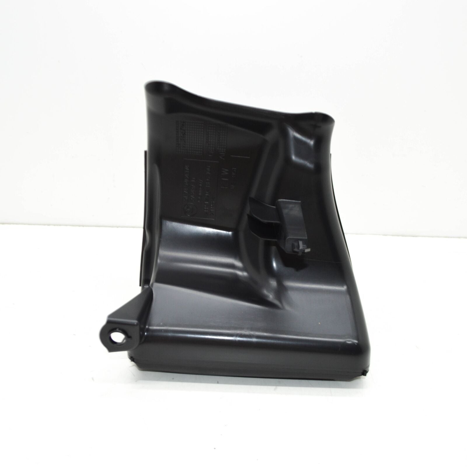 new mini countryman f60 left exterior radiator air duct 51749464174 original