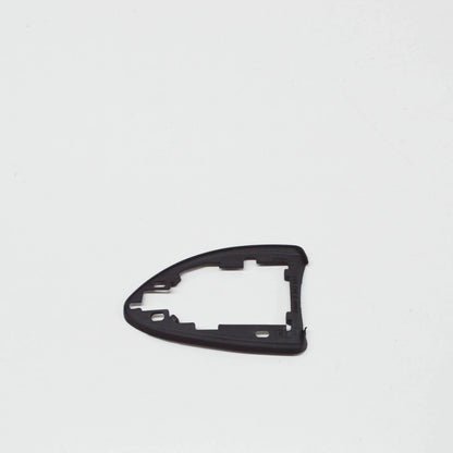 NEW BMW X5 E53 RIGHT OUTER DOOR HANDLE BASE PAD SEAL 51218243632 8243632