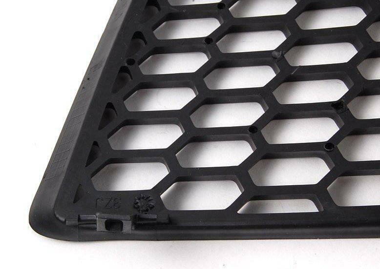 NEW VW BEETLE 9C FRONT BUMPER RIGHT AIR GUIDE GRILLE 1C0807684B01C ORIGINAL