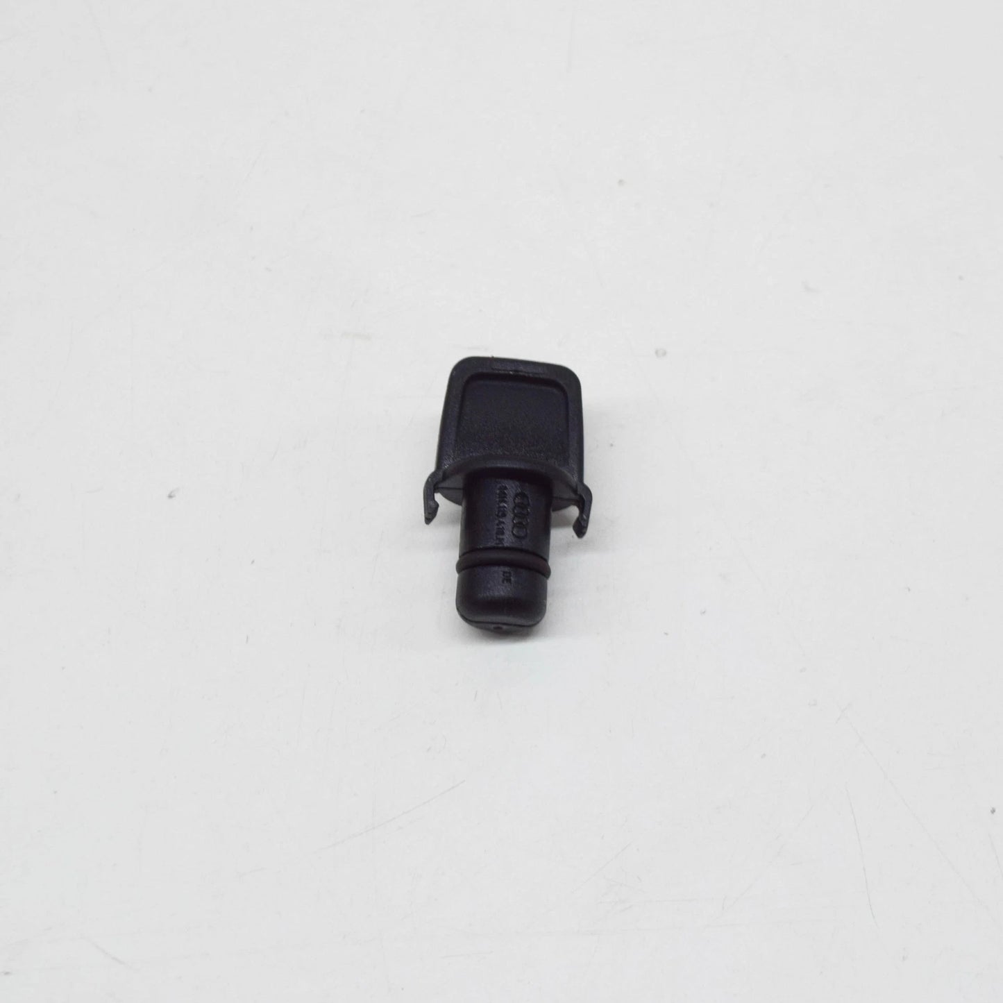 NEW AUDI A4 B8 ENGINE OIL TUBE PLUG BUNGS 06H115418M ORIGINAL