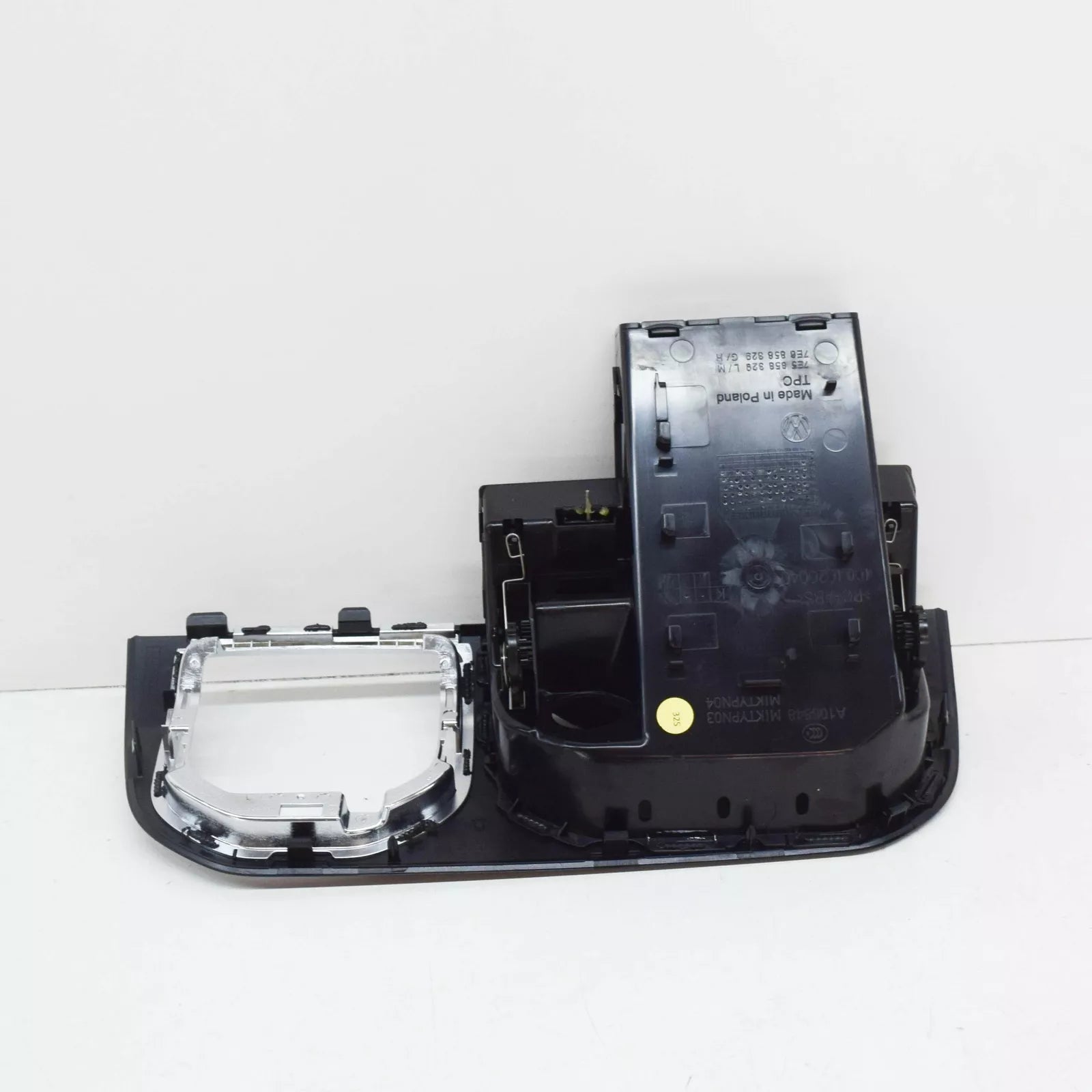 NEW VW TRANSPORTER T6 DASH CENTER PANEL WITH STOWAGE RHD 7E6858189Q041 ORIGINAL