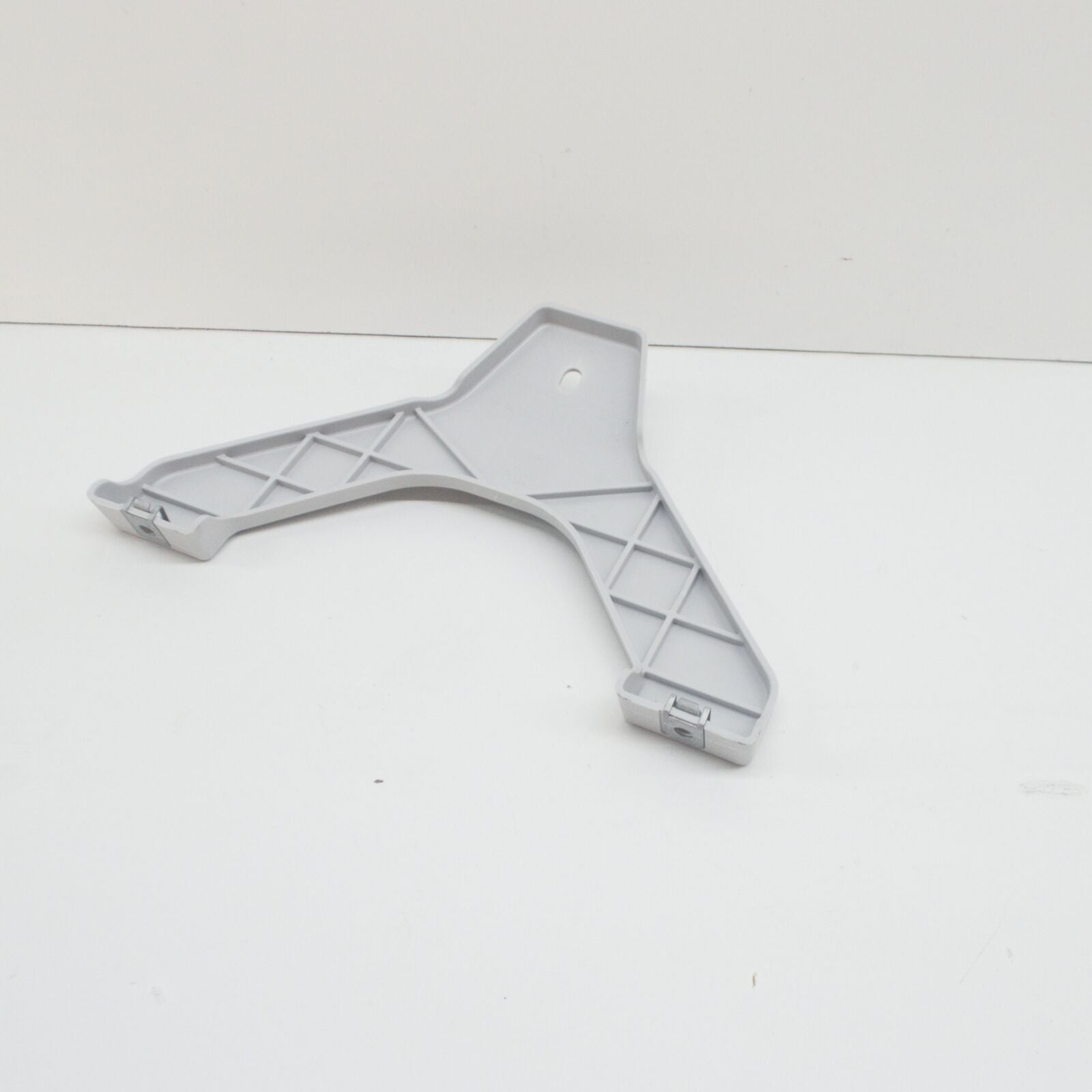 NEW MERCEDES-BENZ GL-CLASS X164 REAR BUMPER CENTER BRACKET A1648805114 ORIGINAL
