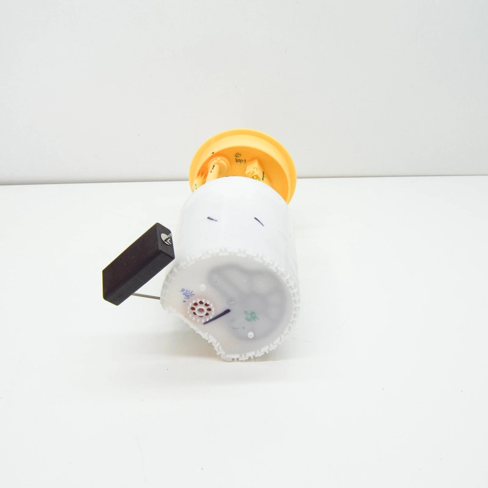 NEW VW AMEO FUEL DELIVERY UNIT AND GAUGE SENDER AND FILTER 6RF919050K ORIGINAL