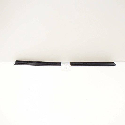 NEW VW SCIROCCO MK3 FRONT RIGHT OUTER A-PILLAR DOOR SEAL 1K8837716B ORIGINAL