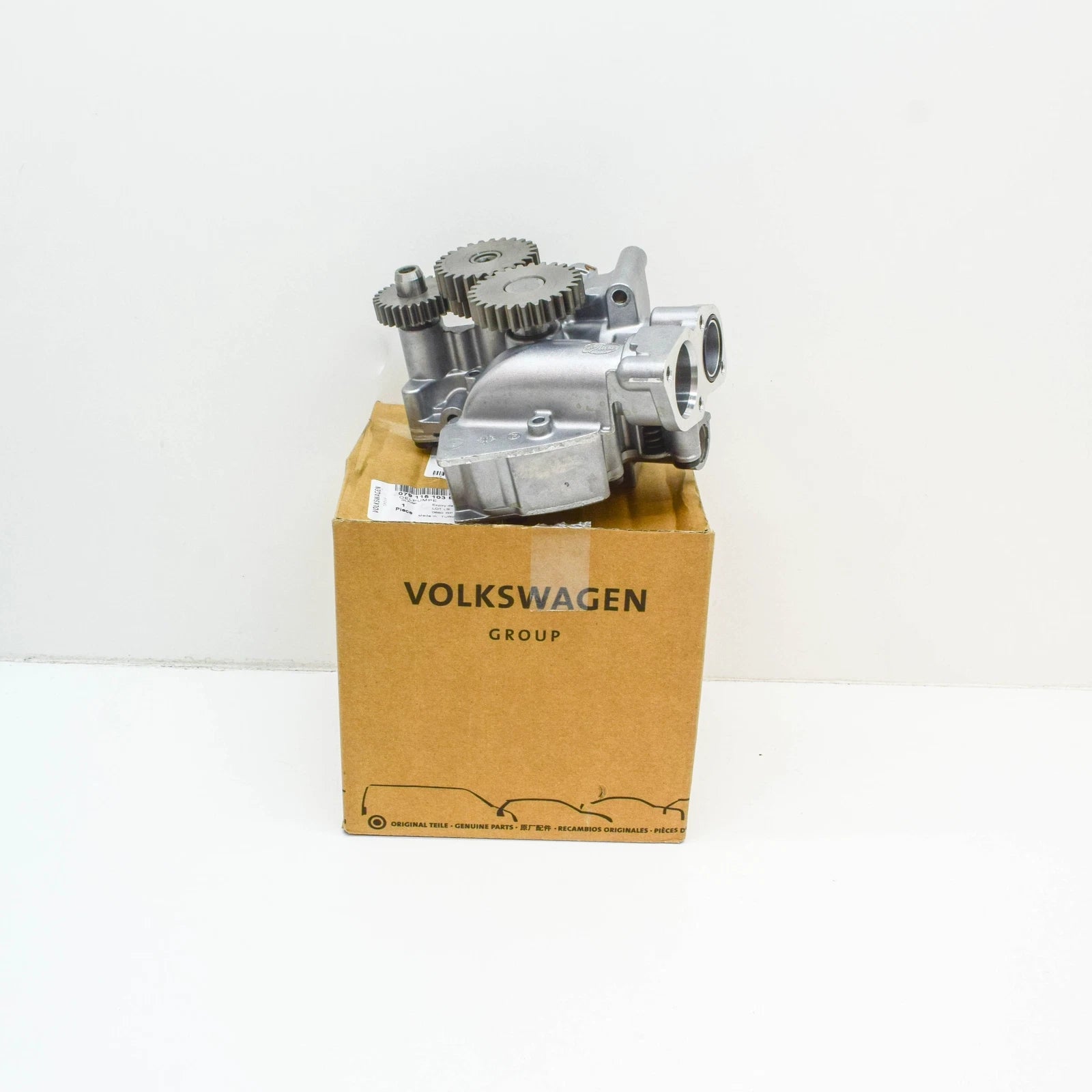 NEW AUDI A8 4H OIL PUMP 079115103BG ORIGINAL