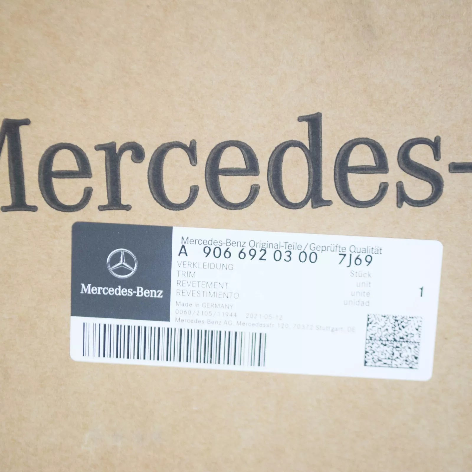 NEW MERCEDES-BENZ SPRINTER W906 RIGHT SIDE B PILLAR TRIM A90669203007J69