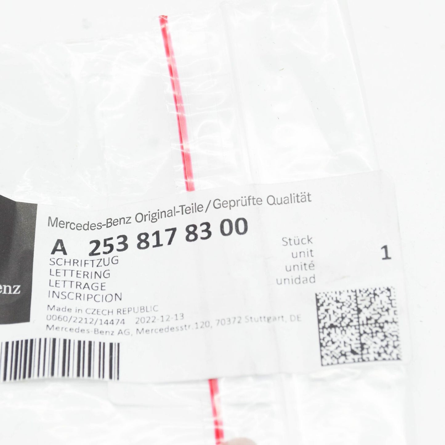 NEW MERCEDES-BENZ GLC X253 RADIATOR GRILLE AMG LETTERING A2538178300 ORIGINAL