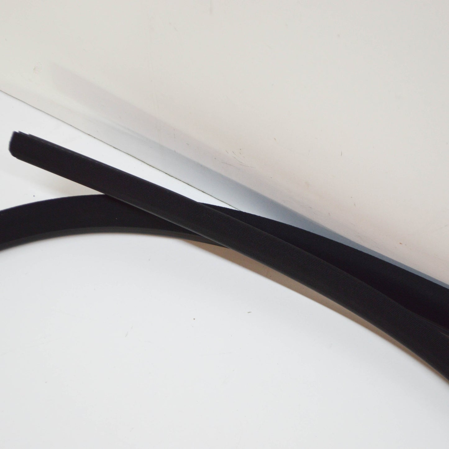 new mb e coupe c207 front left door edge protection a20769203769b00 original