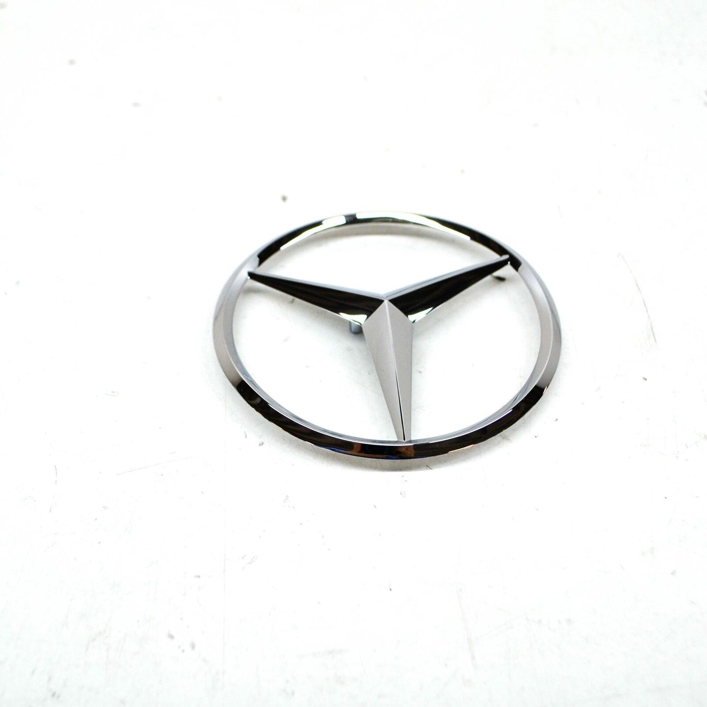 NEW MERCEDES-BENZ E W212 REAR TRUNK BOOT LID BADGE A2128170016 ORIGINAL